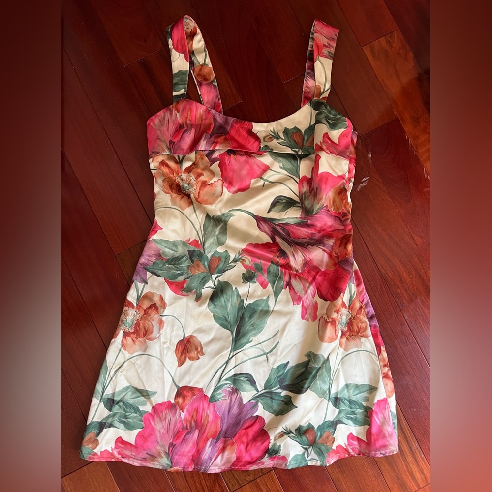 PEPPERMAYO ✨- Odette Satin Mini Dress (Yellow Floral)